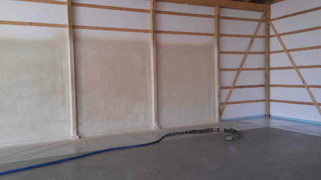 Pole Barn Spray Foam Insulation In Michigan - SprayTight Michigan