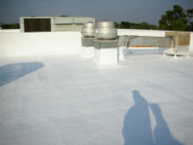 SPF polyurethane flat roofing installation in Michigan